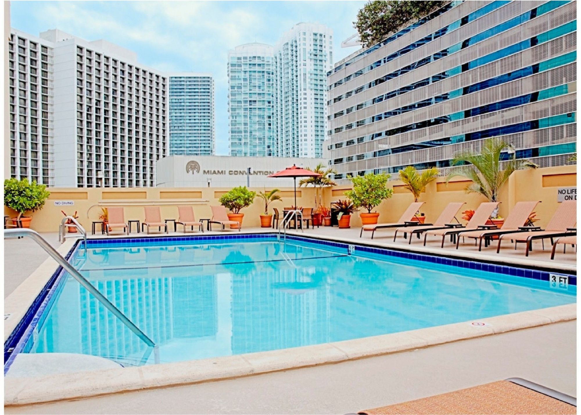 คอร์ตยาร์ด ไมอามี ดาวน์ทาวน์/บริคเคิล แอเรีย Hotel สิ่งอำนวยความสะดวก รูปภาพ